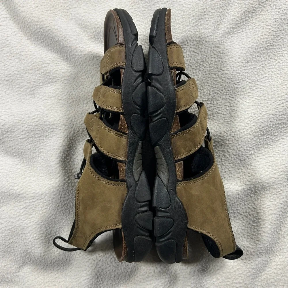 Keen Daytona II Sandals Mens 9.5 Brown Waterproof Leather Bungee Trail Shoe Hike
